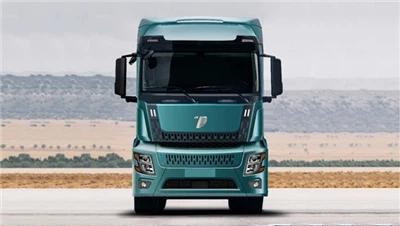 Podvozok nafty 4*2 pre traktor